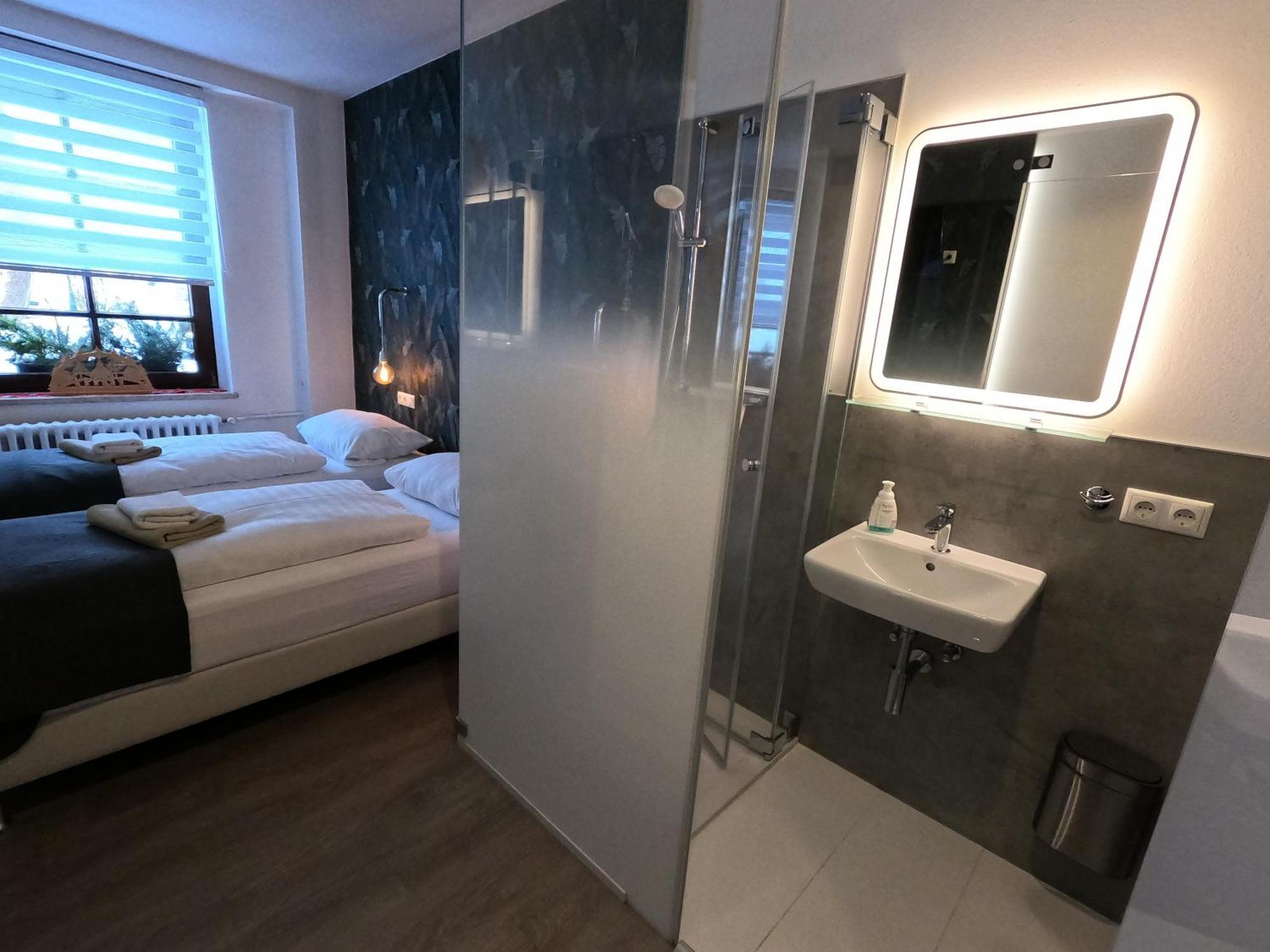 Landgasthof & Hotel Waldeck Treuen Екстер'єр фото