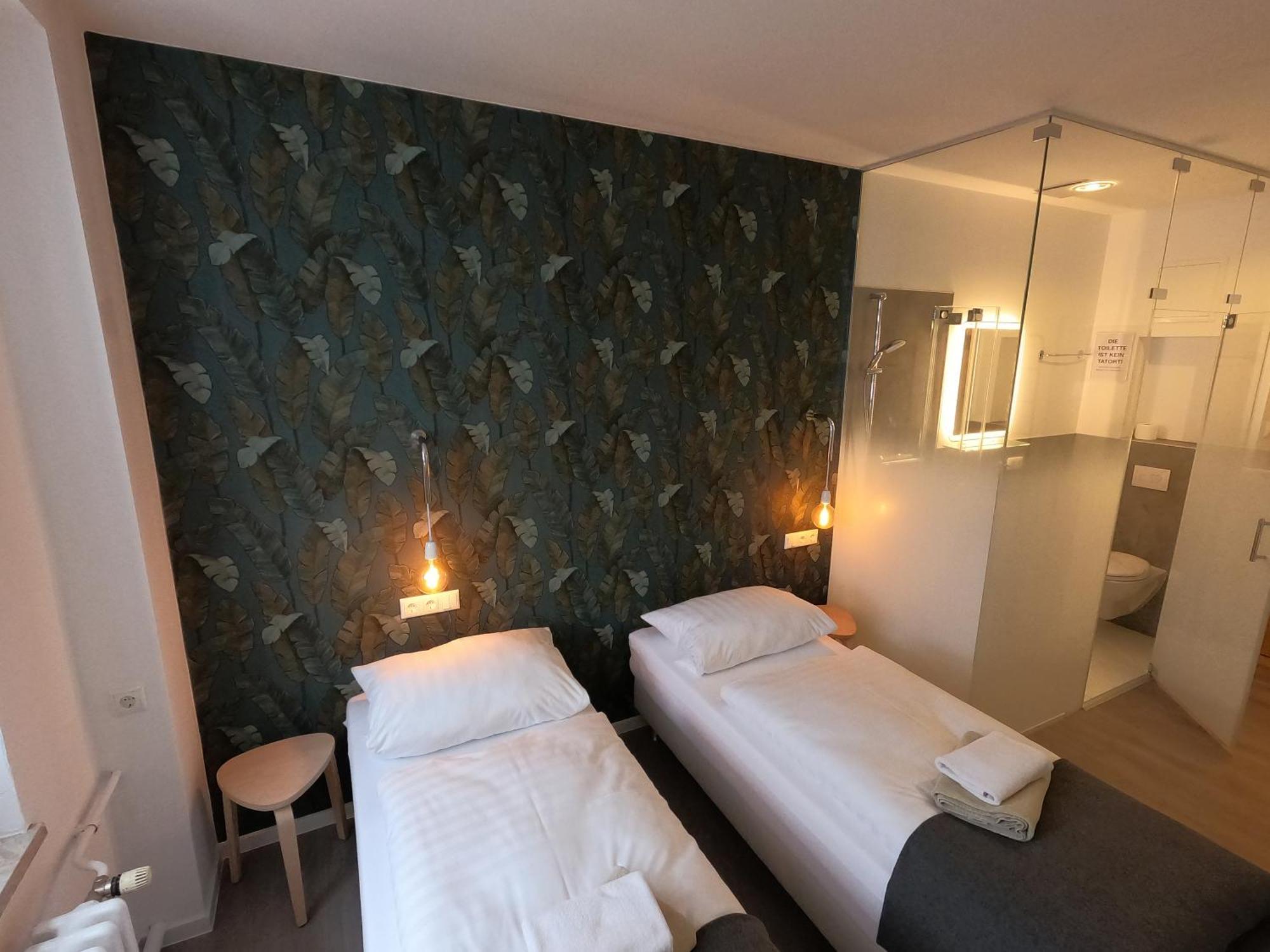 Landgasthof & Hotel Waldeck Treuen Екстер'єр фото