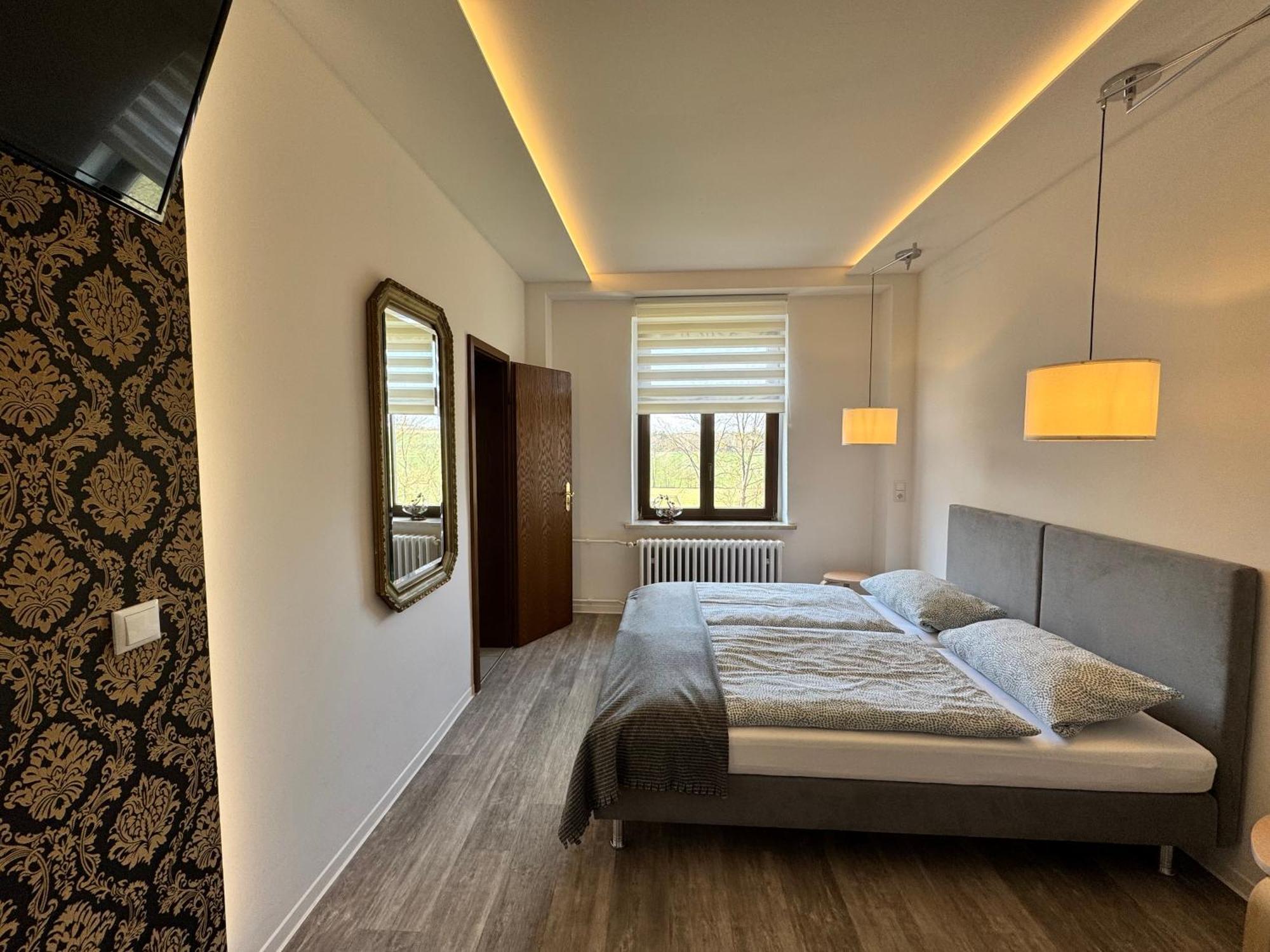 Landgasthof & Hotel Waldeck Treuen Екстер'єр фото